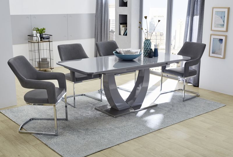 Ulm - étkezőasztal